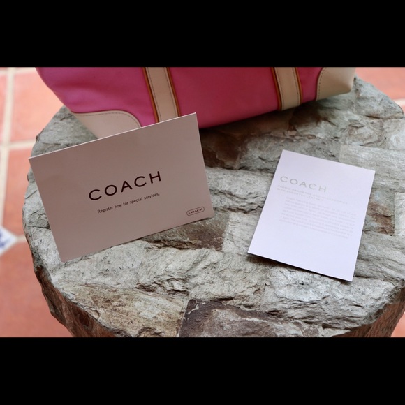 Pink COACH Leather Trimmed Handbag 💗 - Picture 5 of 6